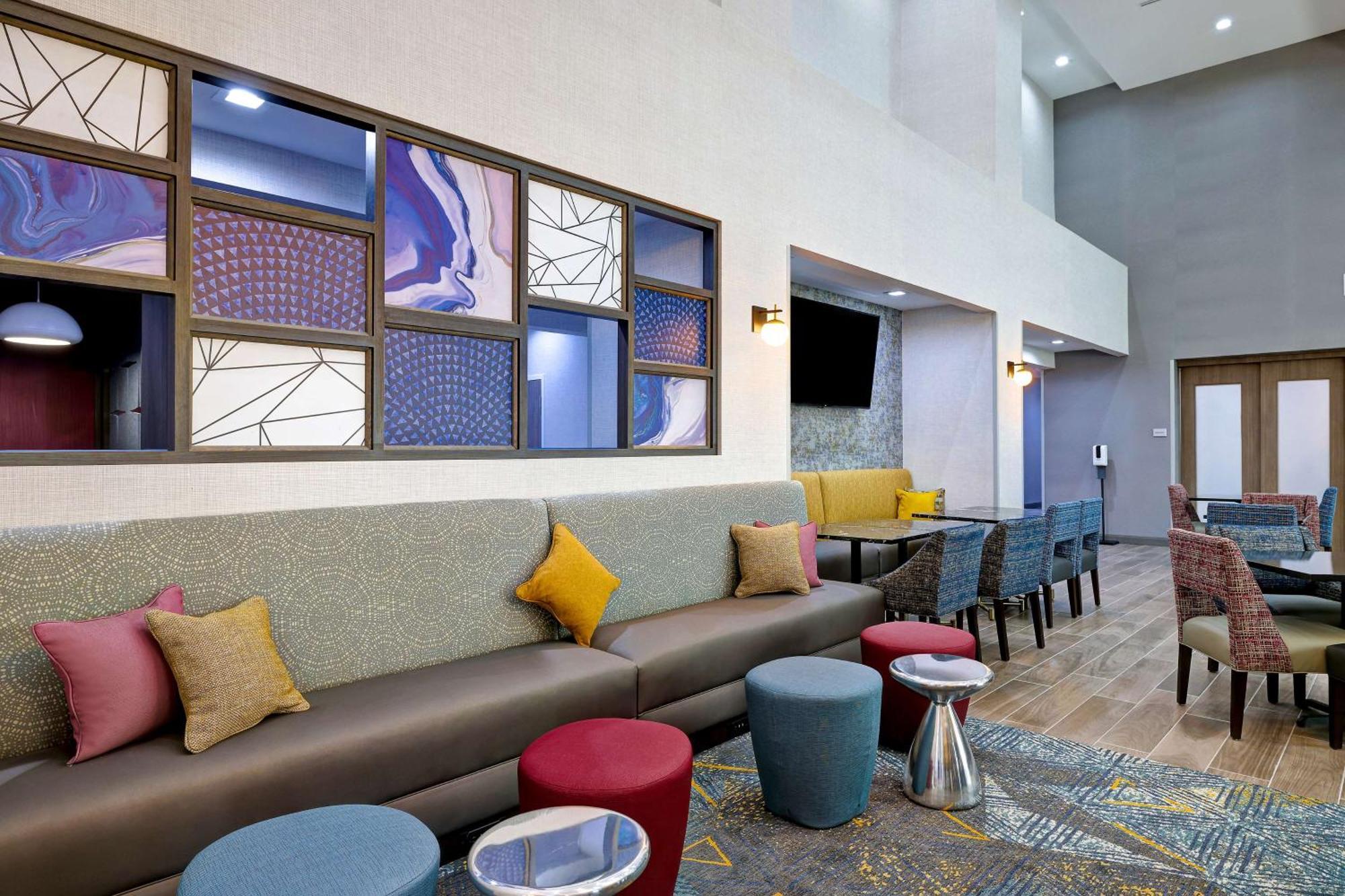 Hampton Inn & Suites Houston East Beltway 8, Tx Cloverleaf Bagian luar foto
